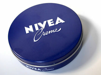 Nivea Creme (妮维雅 润肤膏)